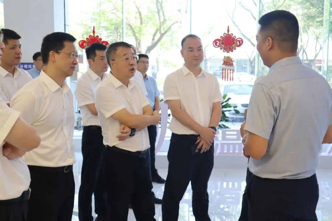 王振勇副市長調研中國（溫州）智能谷建設工作